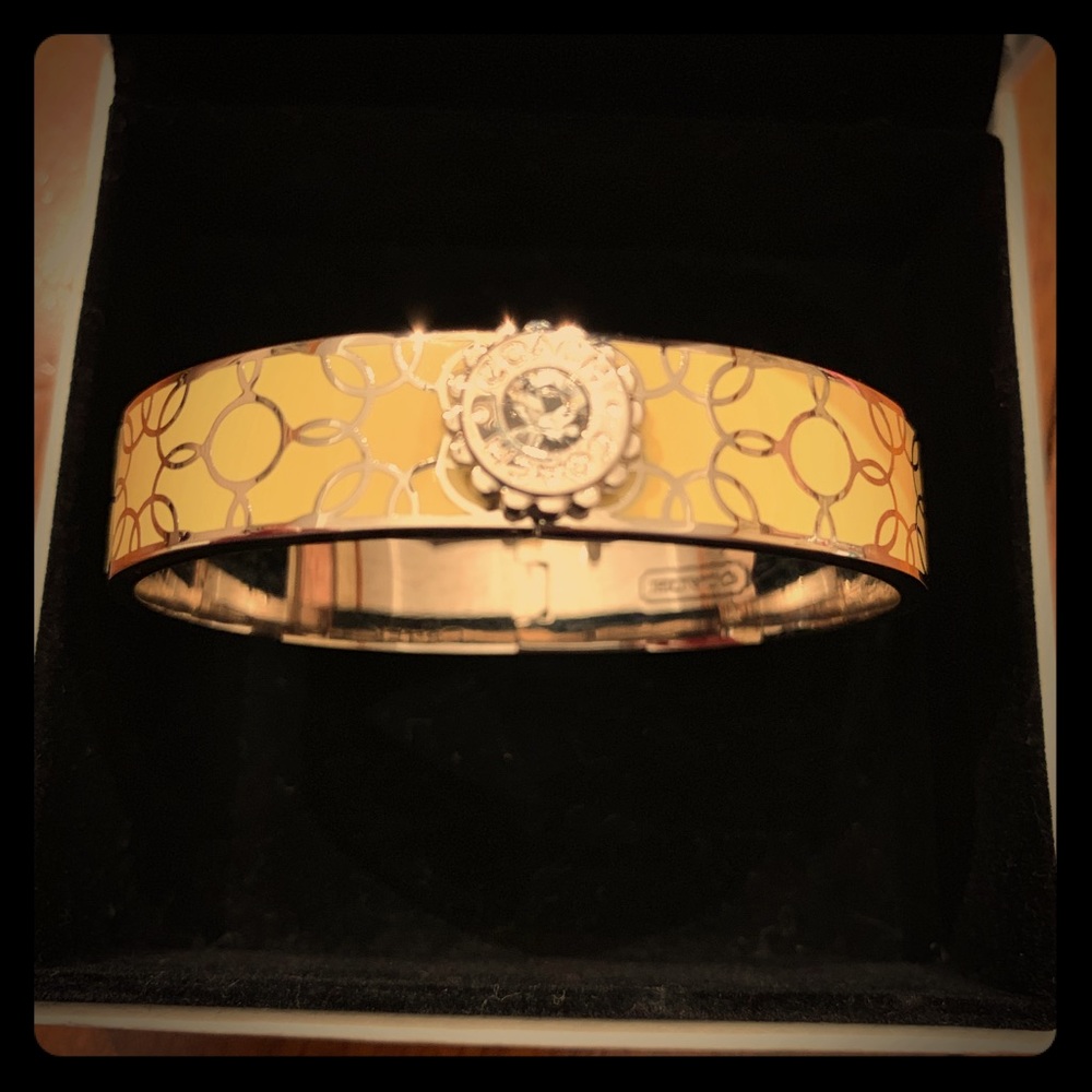 COACH Half Inch Daisy Bangle